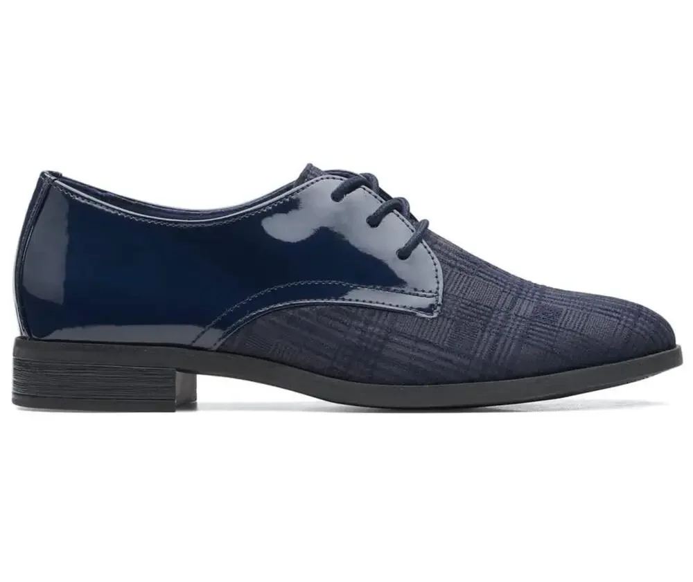 NIB Clarks Trish Tye Oxford Shoes Mens US 11M EU 42.5 Navy Blue Plaid OrthoLite